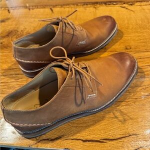 Sperry Tan Leather Derby Shoes